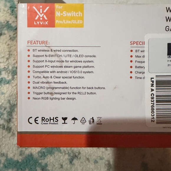 Wireless Multi Color Changing Gaming Controller - Picture 2 of 8